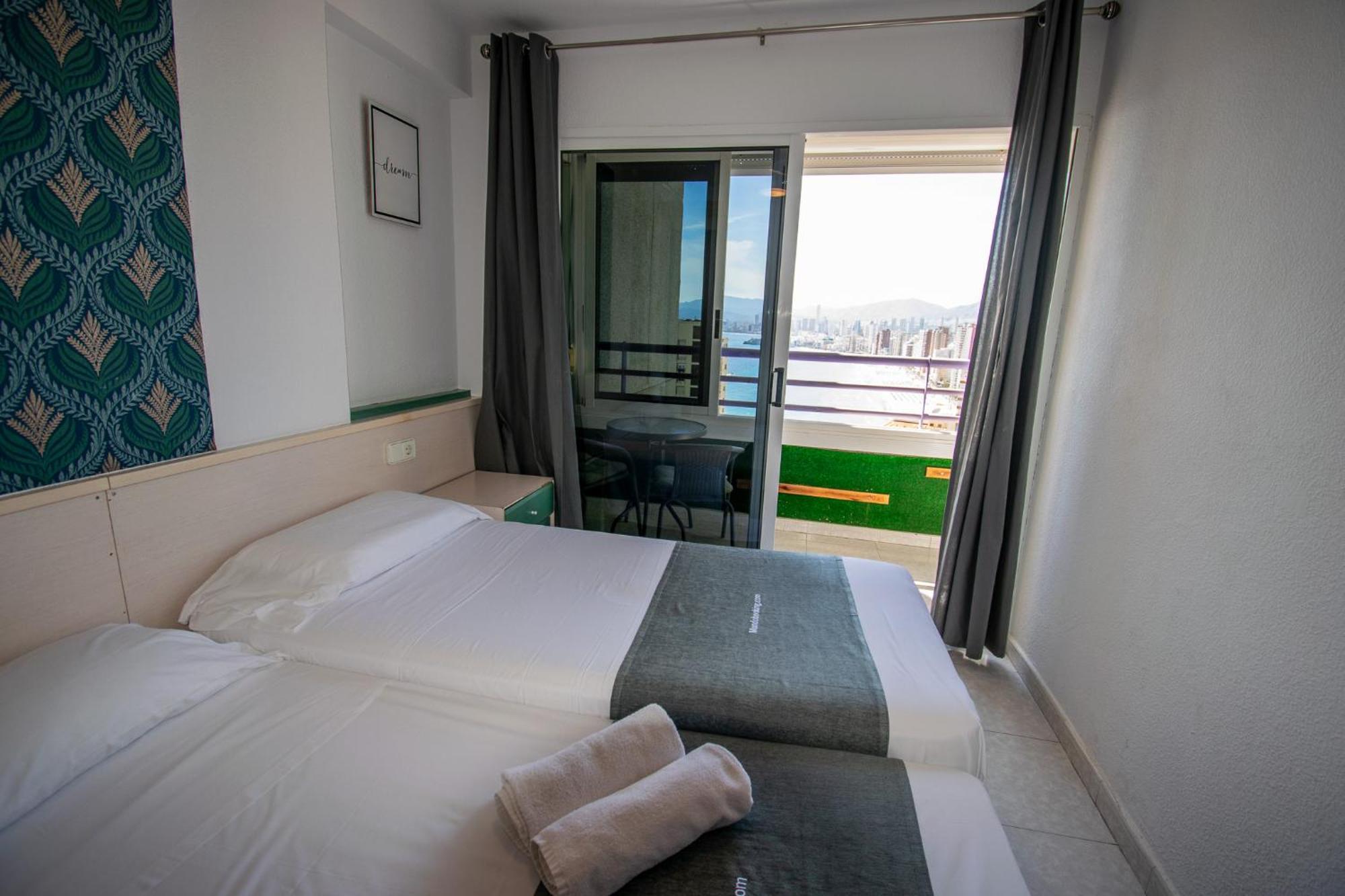 TROPIMAR 14 Levante Beach Benidorm Buitenkant foto